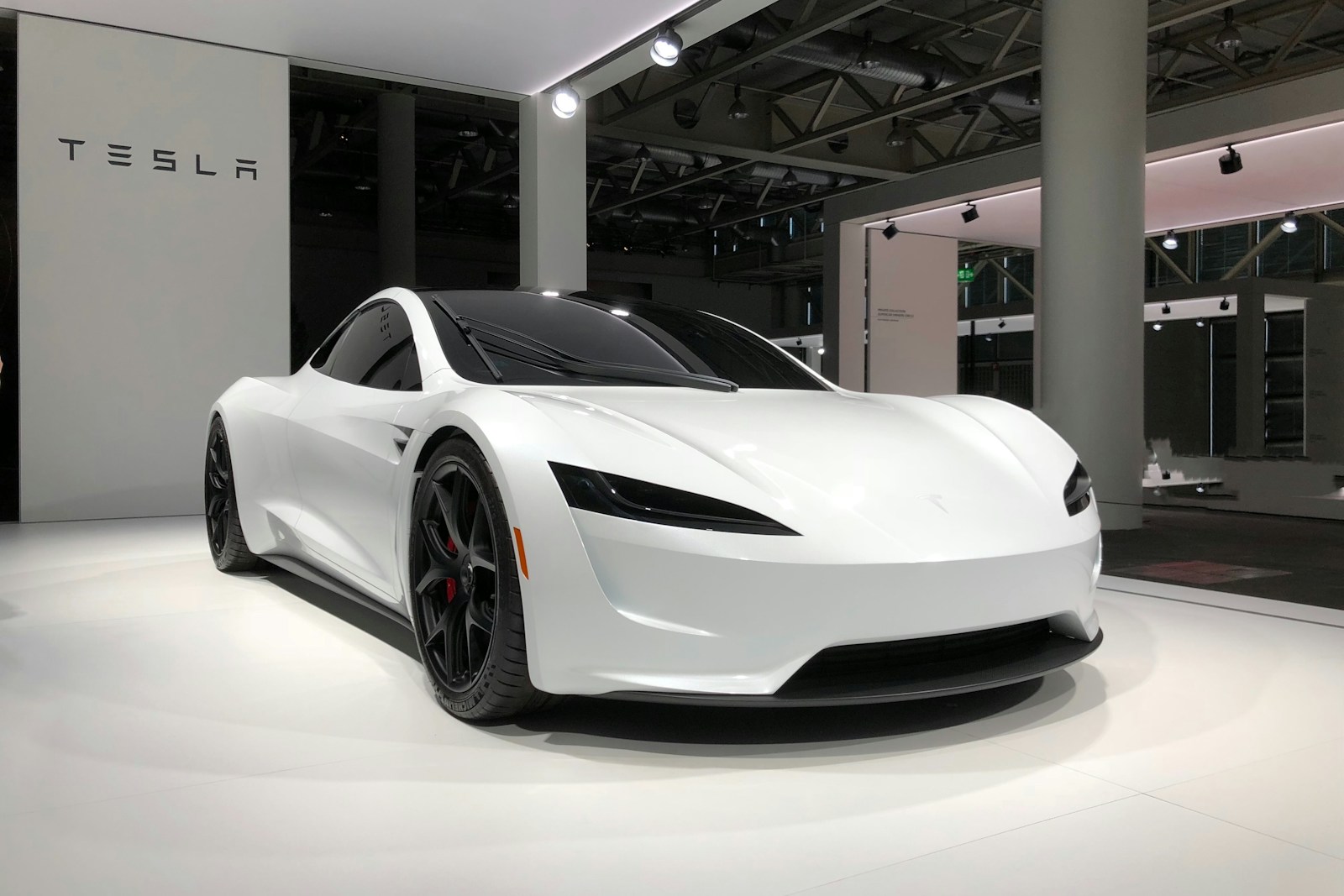 Electric vehicle chassis and underbody structure showing NVH-critical surfaces for vibration damping material application
